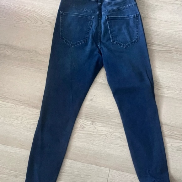 Express Dark Indigo Women's Cropped High Rise Skinny Jeans Size 6 NWT - Picture 8 of 8